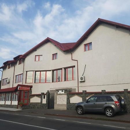 La Zinculescu Hotel Albestii Paminteni Luaran gambar
