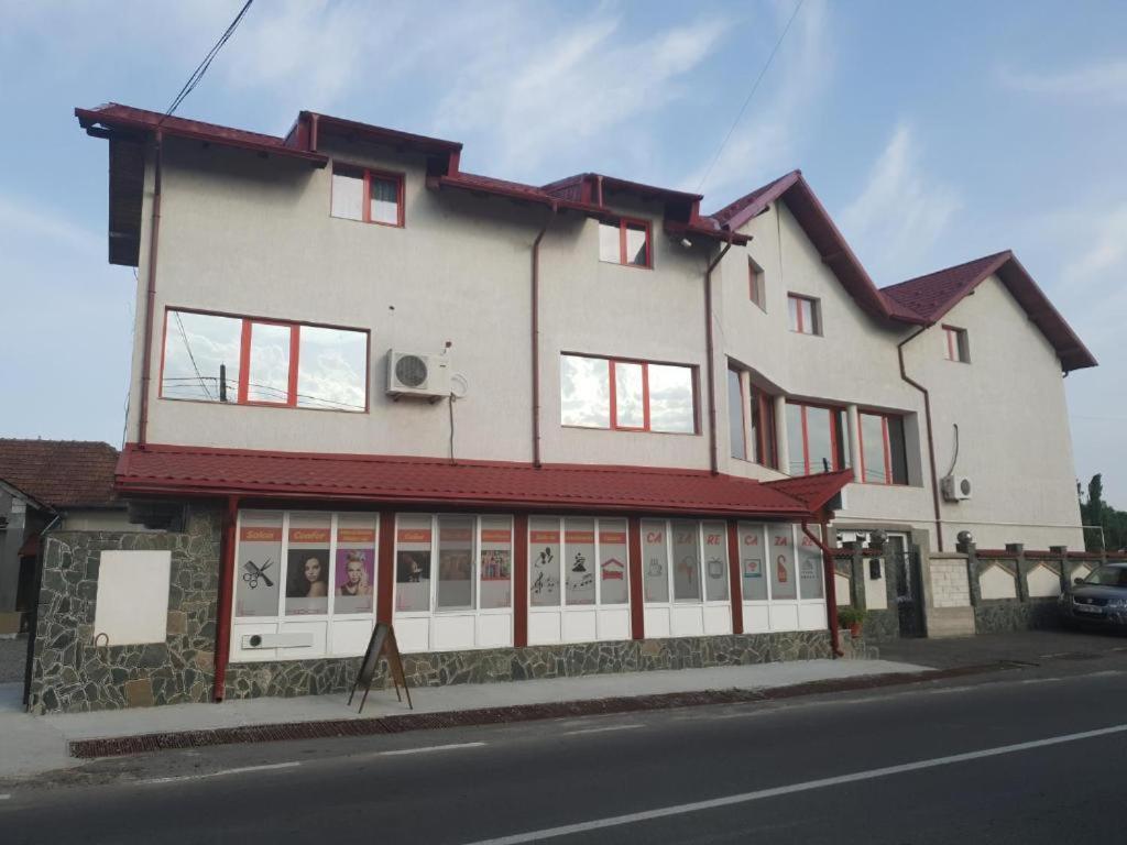 La Zinculescu Hotel Albestii Paminteni Luaran gambar